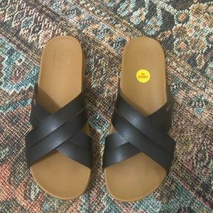Reef Sandals! Super Comfy!